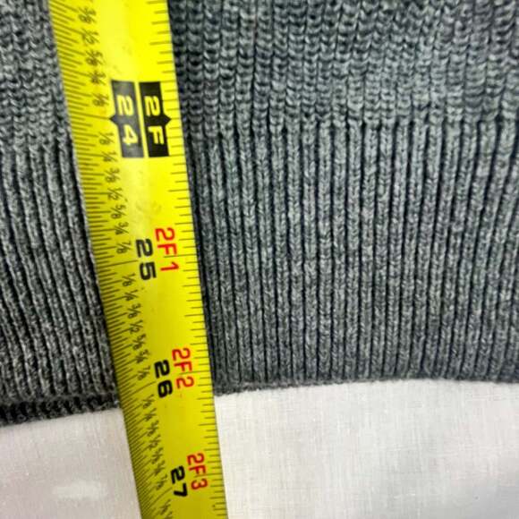 Eddie Bauer Men's Large Gray Crew Neck Knit Cotton Sweater - Picture 2 of 10